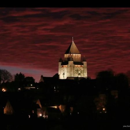 Detente Provinoise Provins Bagian luar foto